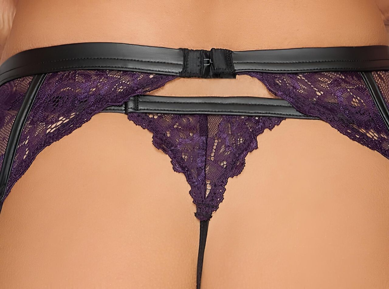 Cottelli Bondage - fehérnemű szett és kar bilincs (fekete-lila) Cottelli Bondage - fehérnemű szett és kar bilincs (fekete-lila)