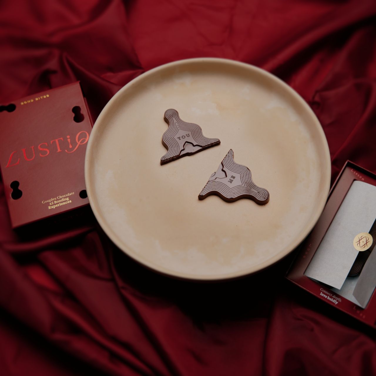 Lustiq Bond Bites - vágyfokozó csokoládé (2db) Lustiq Bond Bites - vágyfokozó csokoládé (2db)