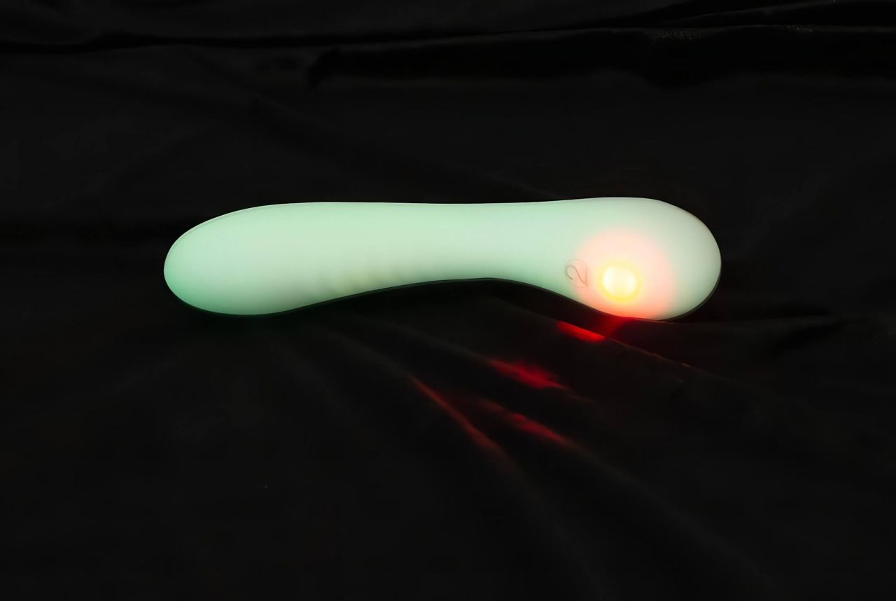 You2Toys Glow in the dark - foszforeszkáló G-pont vibrátor (fehér) You2Toys Glow in the dark - foszforeszkáló G-pont vibrátor (fehér)