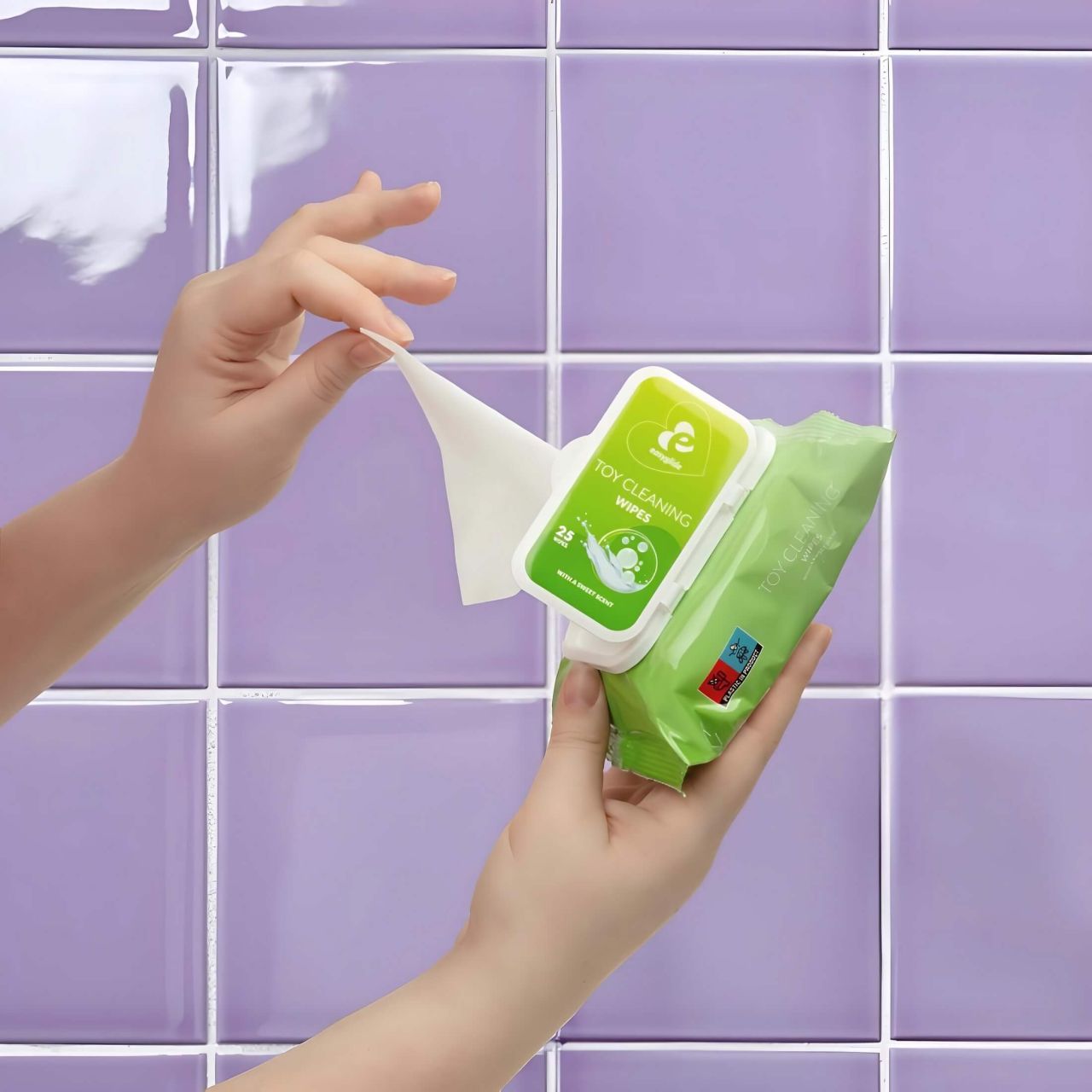 EasyGlide - szexjáték törlőkendő (25db) EasyGlide - szexjáték törlőkendő (25db)