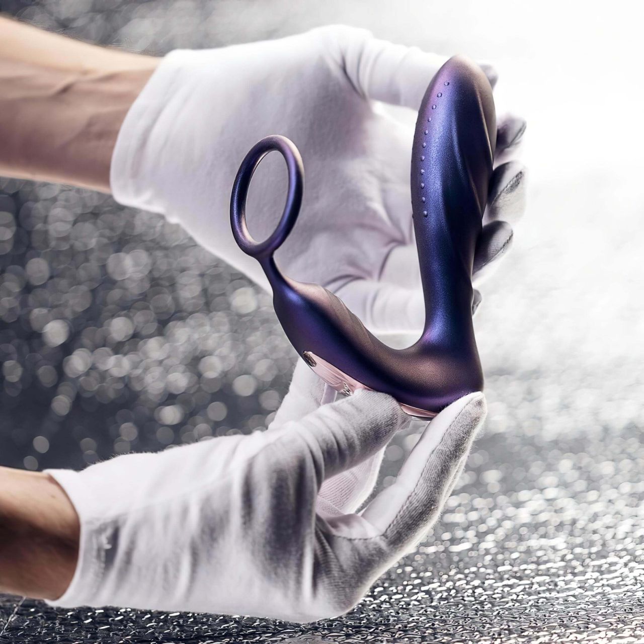 Hueman Black Hole - rádiós anál vibrátor péniszgyűrűvel (lila) Hueman Black Hole - rádiós anál vibrátor péniszgyűrűvel (lila)