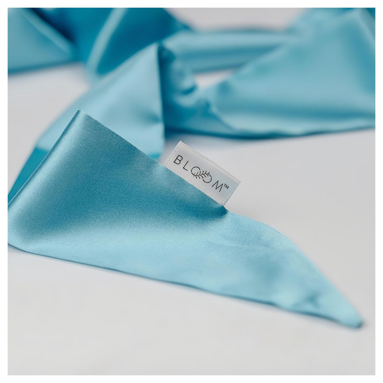 Bloom Rose - akkus, szilikon G-pont vibrátor (türkiz)